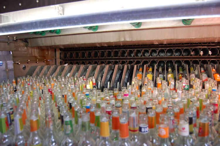 Verbände wettern gegen Einweg