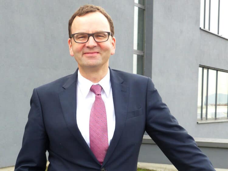 Grobe ergänzt Geschäftsführung