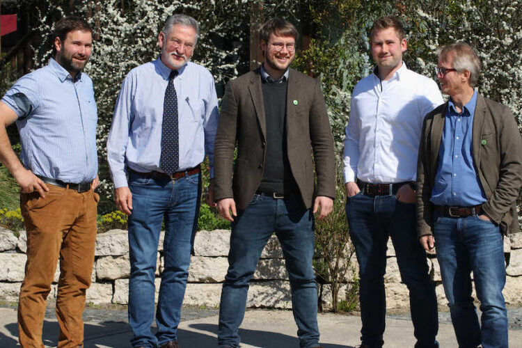 Geschäftsführung ergänzt 1