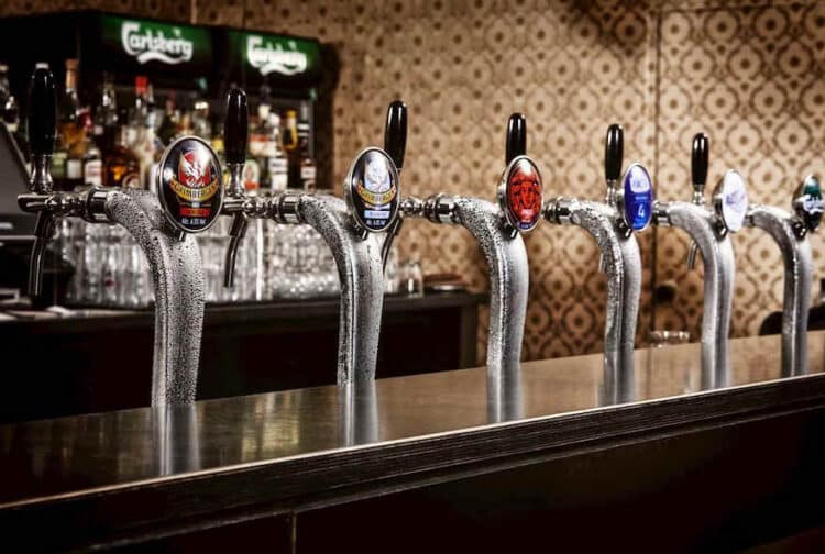 Carlsberg stellt auf Einweg um