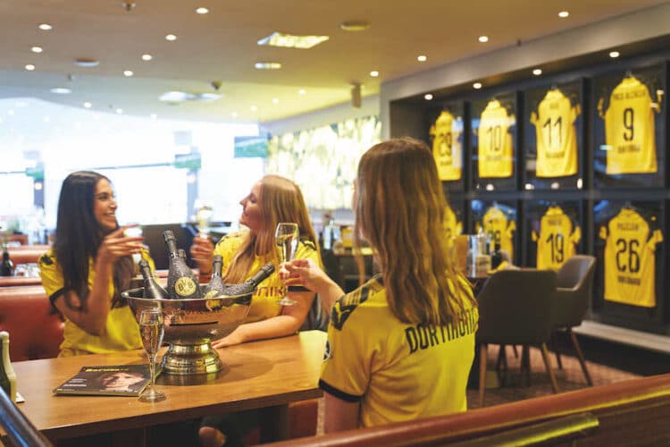 Partnerschaft mit BVB verlängert