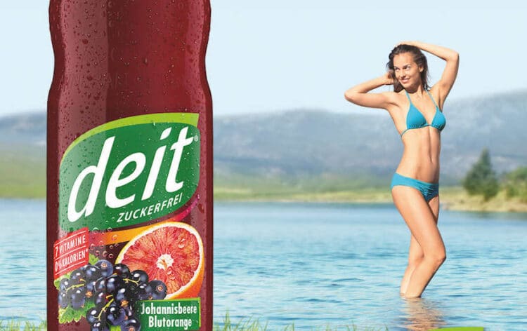 Nummer 9 in Dunkelrot