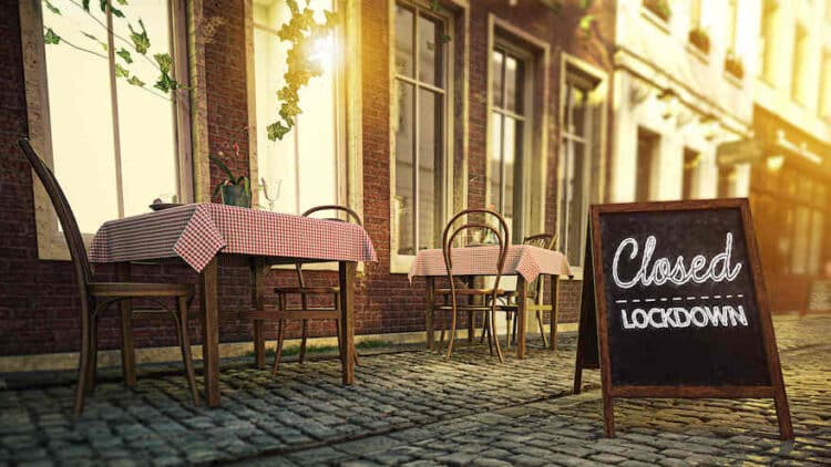 Gastgewerbe verliert 50 Prozent Umsatz 2