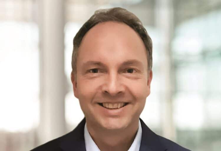 Schnocks in Leitung aufgenommen