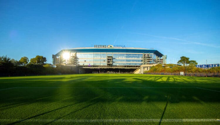 Veltins bleibt Schalke weiter treu