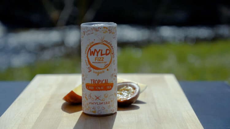 Duo in Rot und Orange