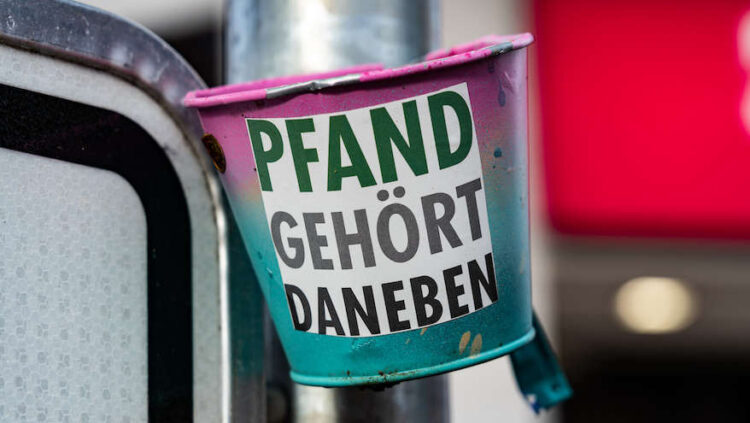 Krombacher zeigt sich solidarisch