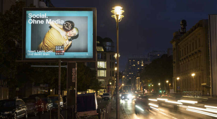 Sozial. Ohne Media.