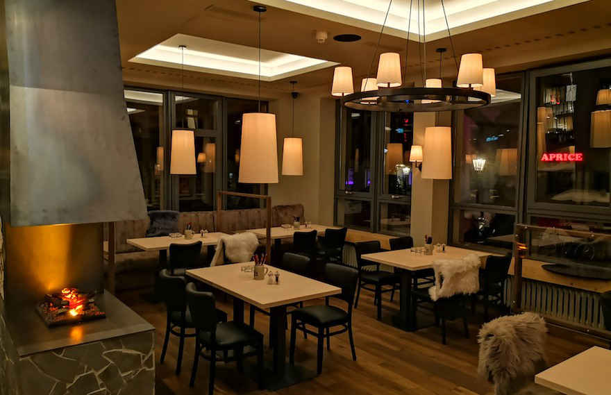 Der Restaurant-Bereich der Starnberger Alm