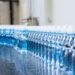 Wasserflaschen in der Abfüllanlage