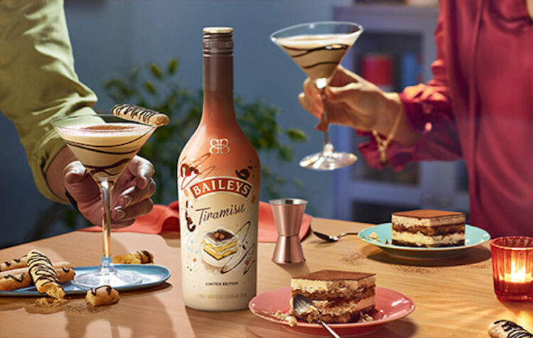 Baileys Tiramisu als Dessert auf dem Tisch