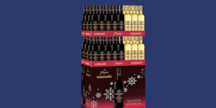Display mit Glühweinen von Freixenet Mederano
