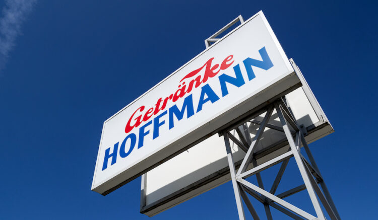 Einkauf von Getränke Hoffmann wieder bei Radeberger