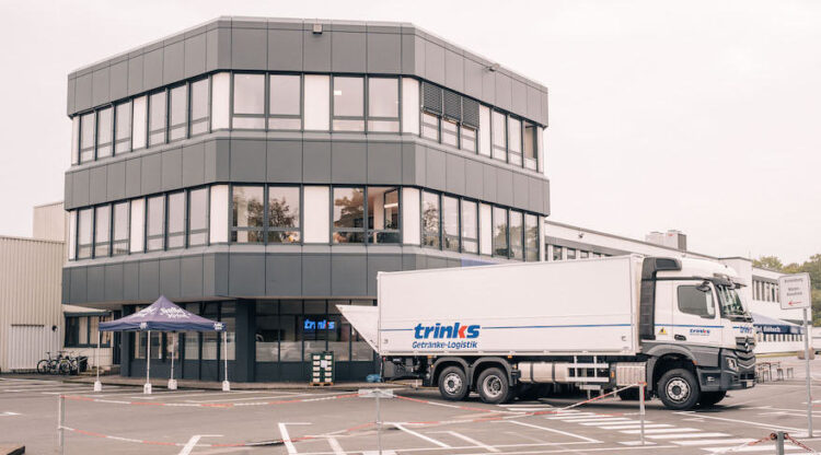 Außenansicht der neuen Trinks-Zentrale in Hennef