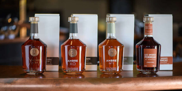 Das Calvados-Sortiment der Distillerie des Ambres