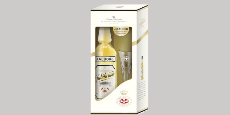 Aalborg Akvavit in der Geschenkpackung mit Glas