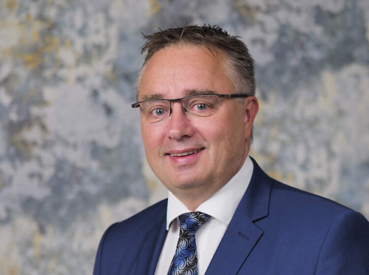 Porträt Frank Schönrath