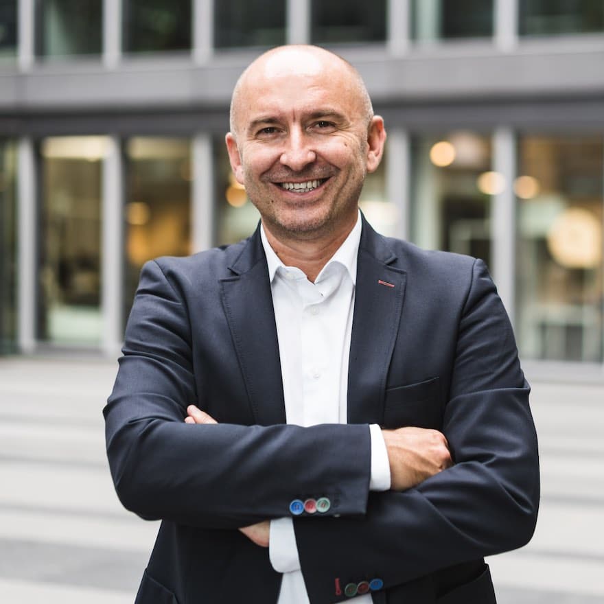 "Man muss auffallen, auffallen, auffallen"