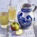 Apfelwein-Bembel mit Gläsern