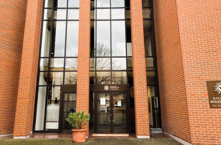 Eingangstor des Badischen Winzerkellers